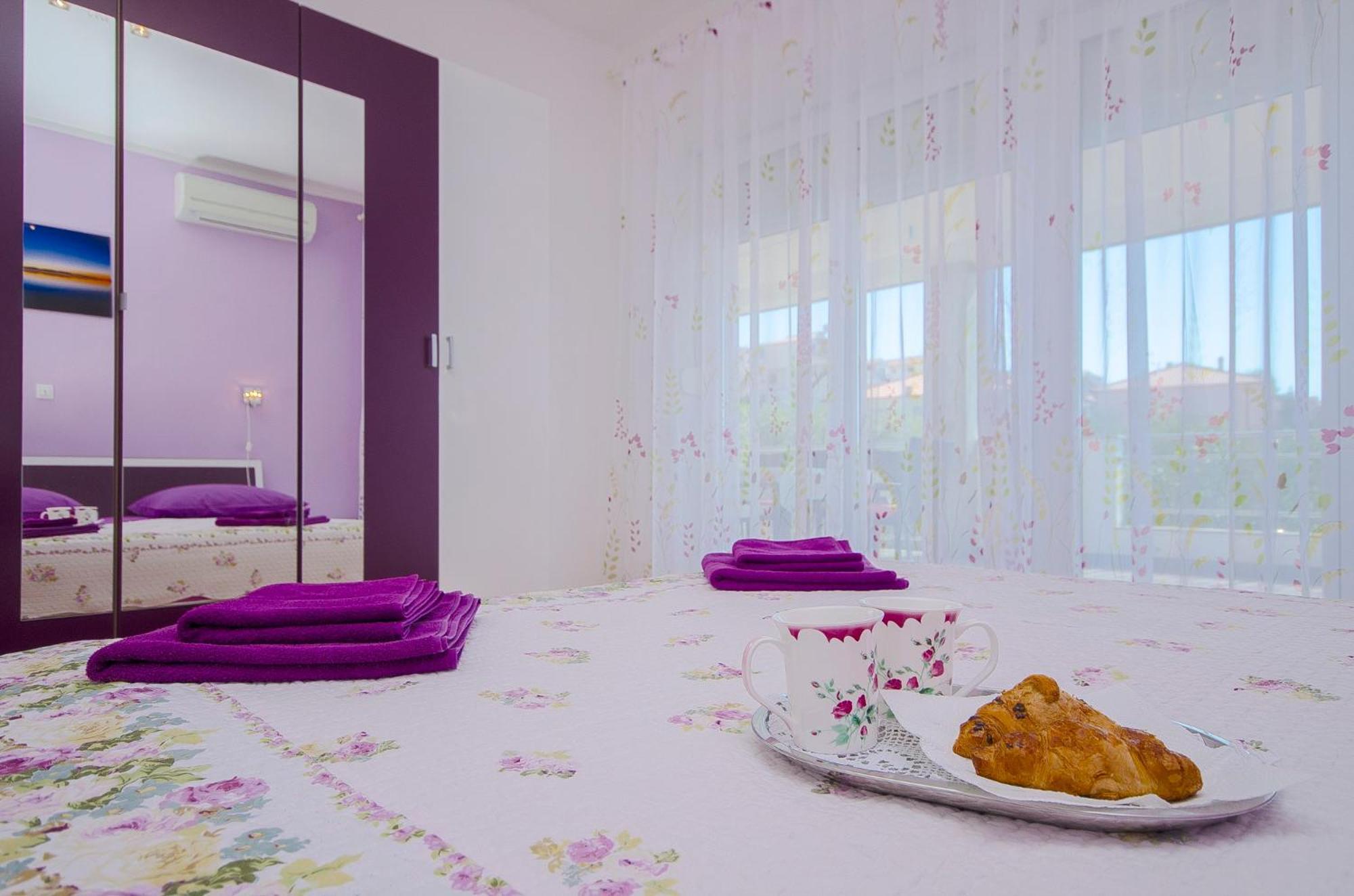 Apartments Maslina Трогір Екстер'єр фото